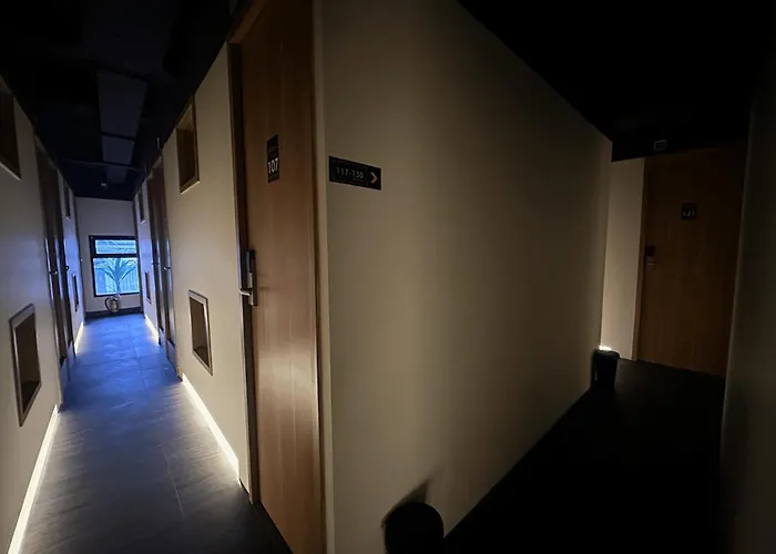カプセルホテル Althia Private Capsule Quarters