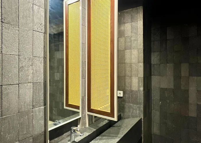 Althia Private Capsule Quarters バドゥン
