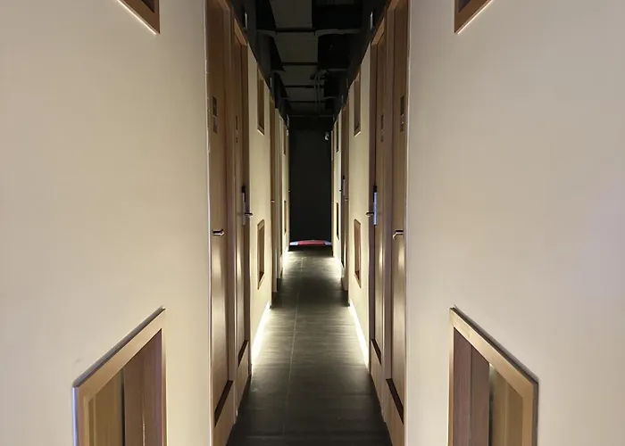 カプセルホテル Althia Private Capsule Quarters バドゥン
